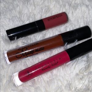 Liquid lipsticks